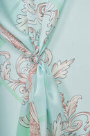 text -- aqua fleur de lis