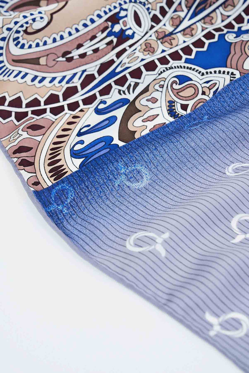 text -- fashion royal blue